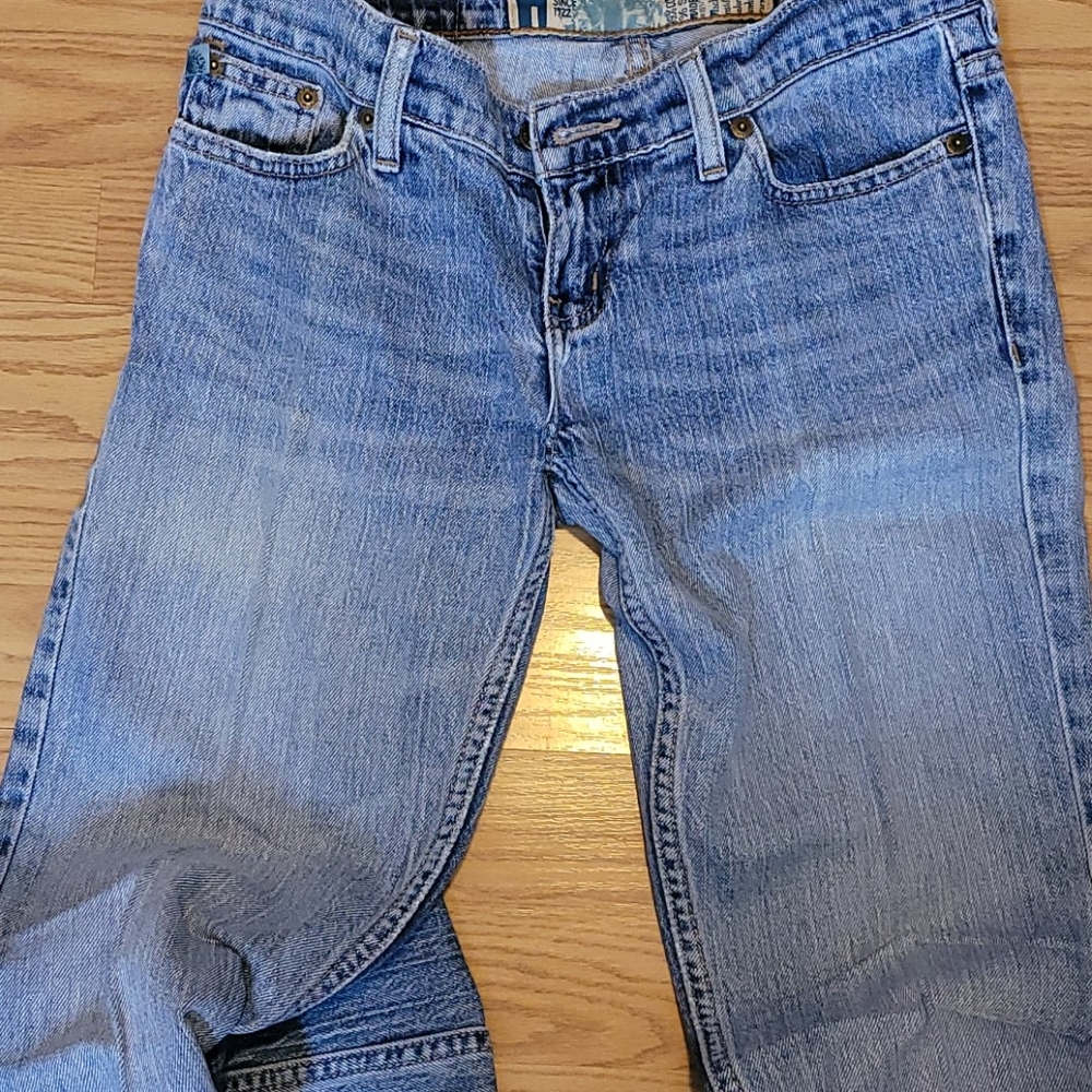 Jeans - Picture 2 of 3